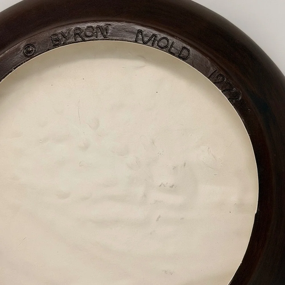 Byron Mold‎ Ceramic Wall Plaque 12.5